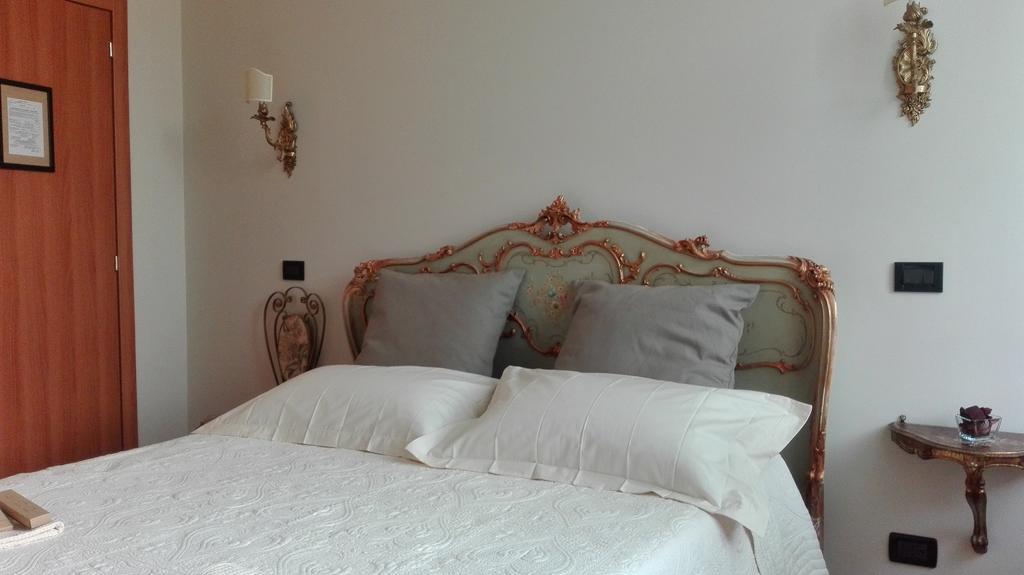 La Corte Room & Breakfast Genua Zewnętrze zdjęcie